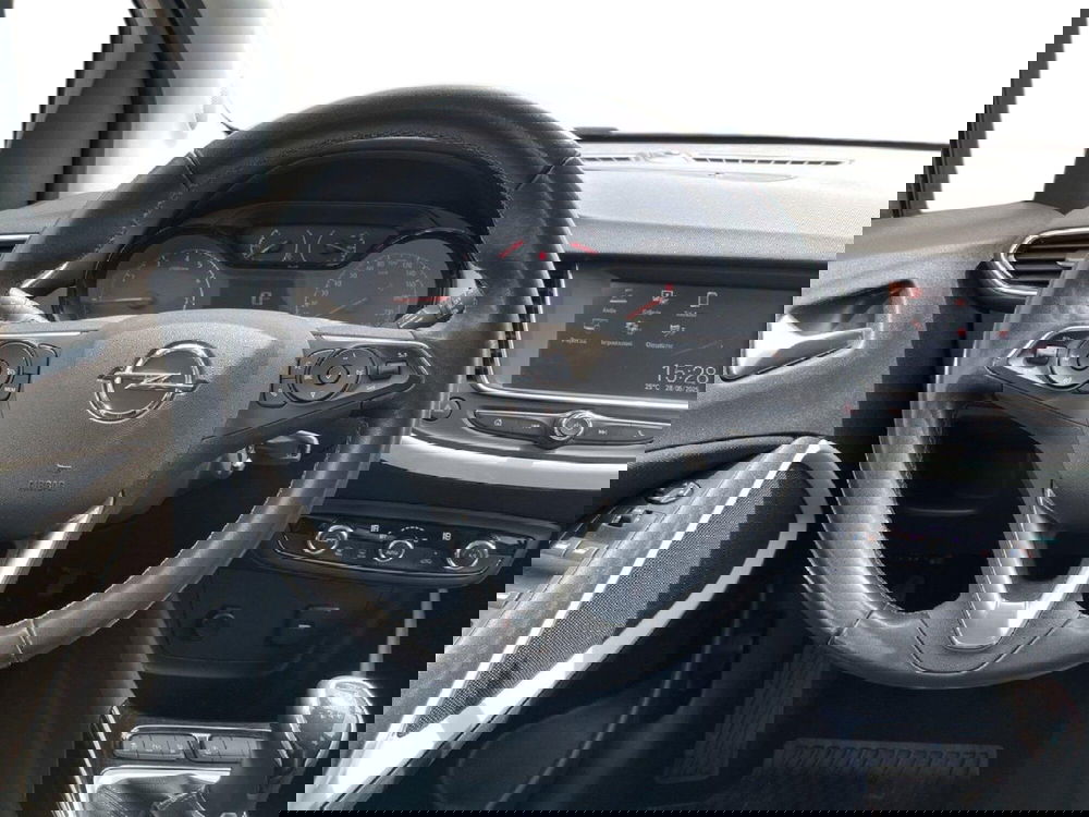 Opel Crossland X usata a Torino (12)