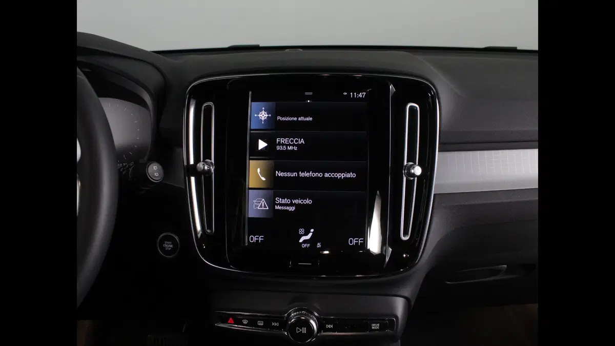 Volvo XC40 usata a Palermo (14)