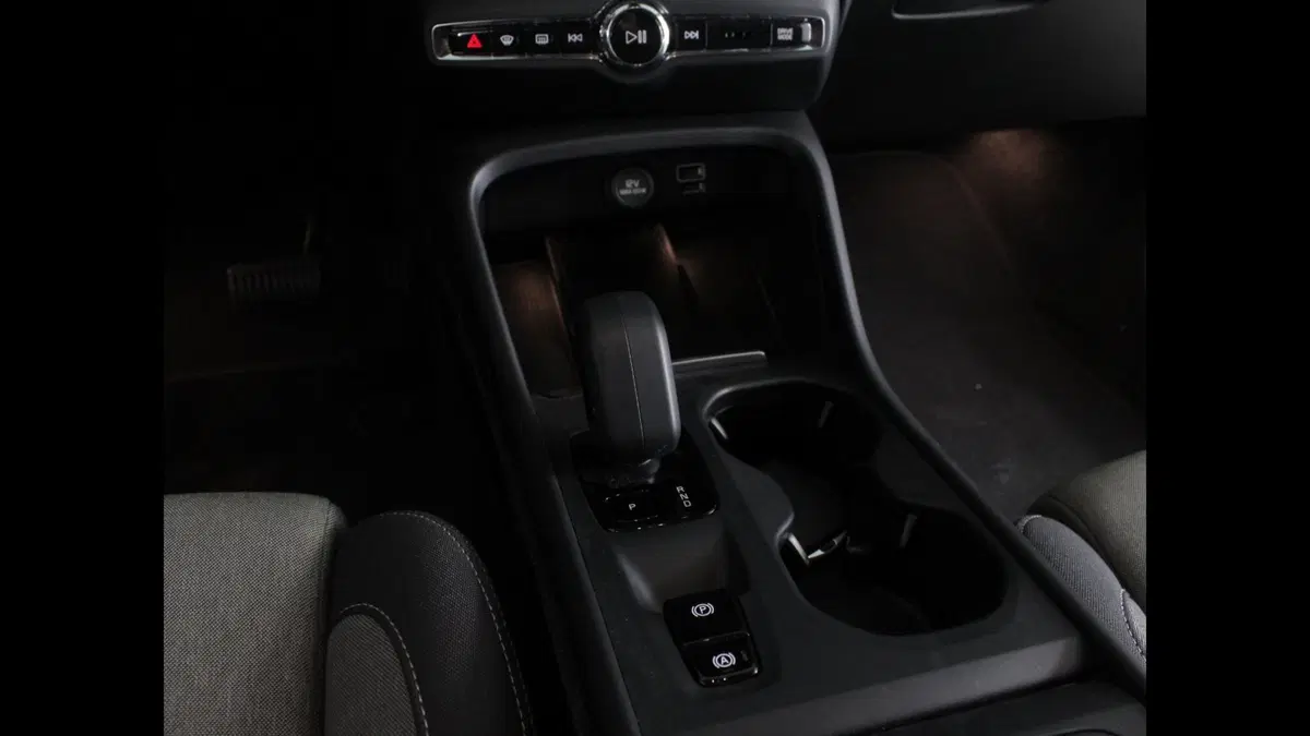 Volvo XC40 usata a Palermo (18)