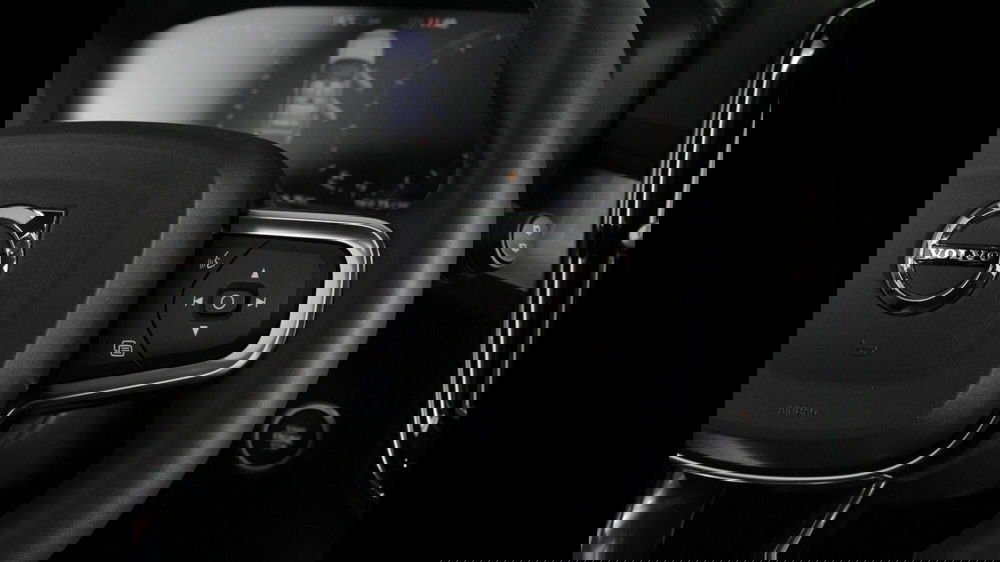 Volvo XC40 usata a Palermo (8)