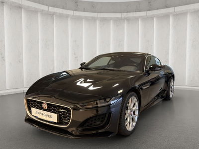 Jaguar F-Type Coup&eacute; 2.0 aut. Coup&eacute; R-Dynamic Black del 2020 usata a Milano