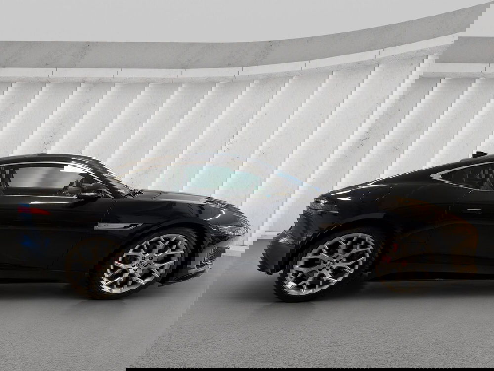 Jaguar F-Type Coupé usata a Milano (6)