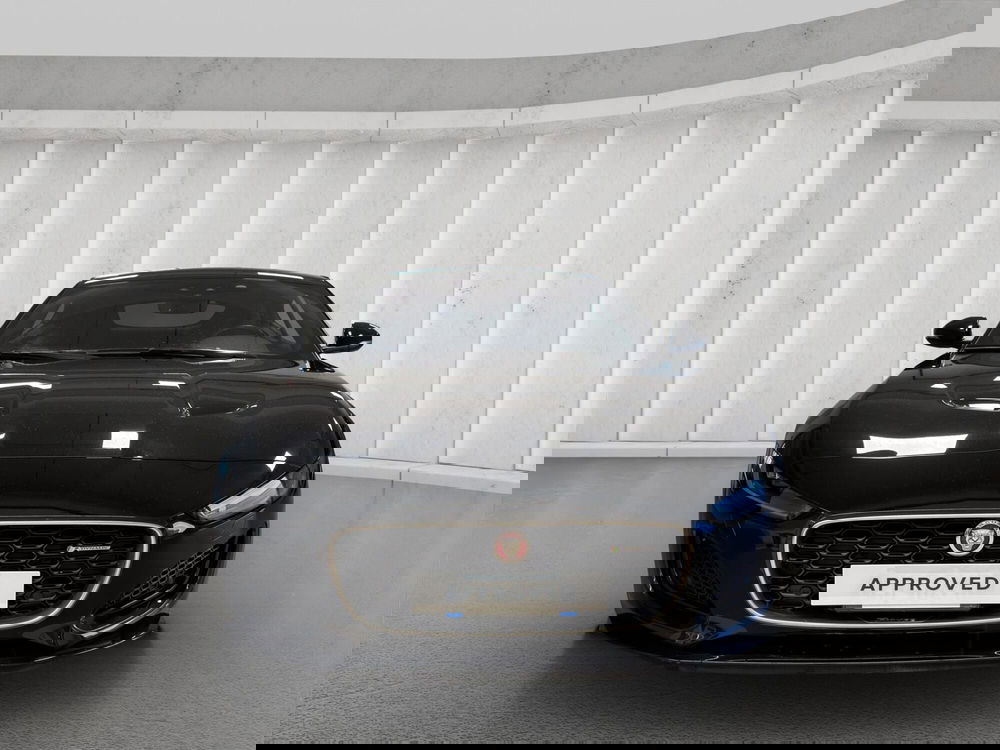 Jaguar F-Type Coupé usata a Milano (8)