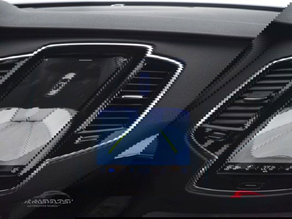 Volvo XC90 nuova a Perugia (15)