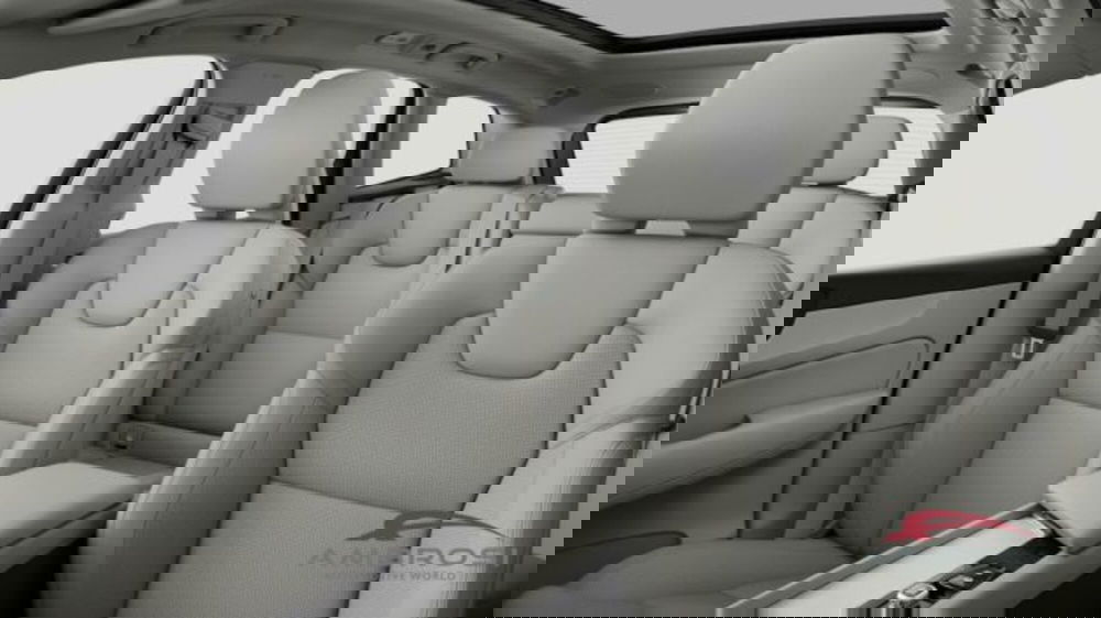 Volvo XC60 nuova a Perugia (12)