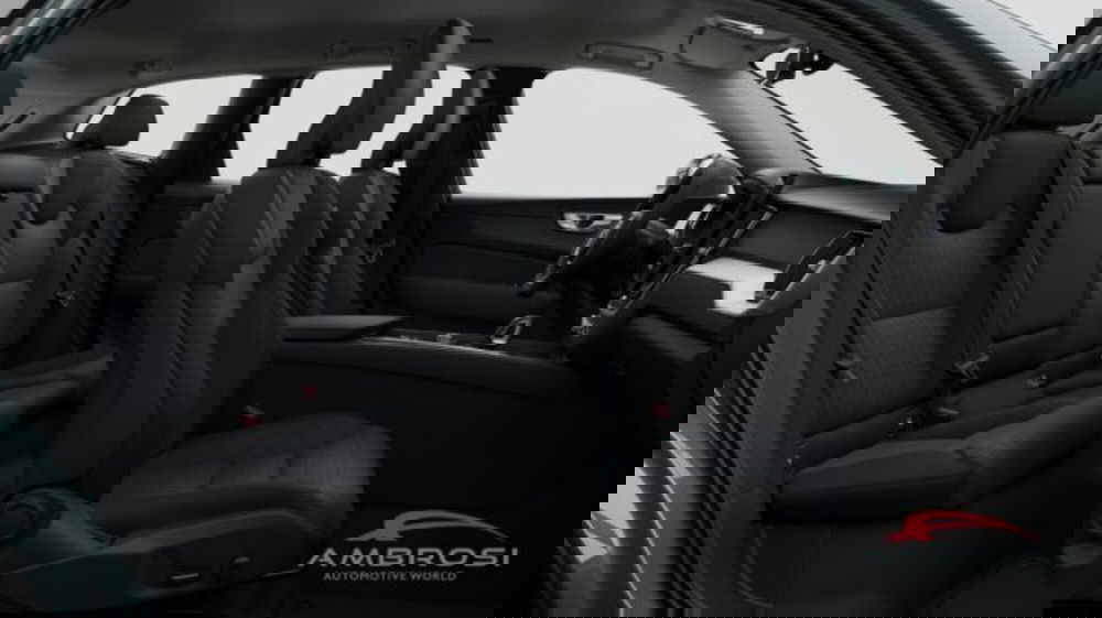 Volvo XC60 nuova a Perugia (13)