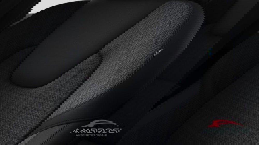 Volvo XC60 nuova a Perugia (11)