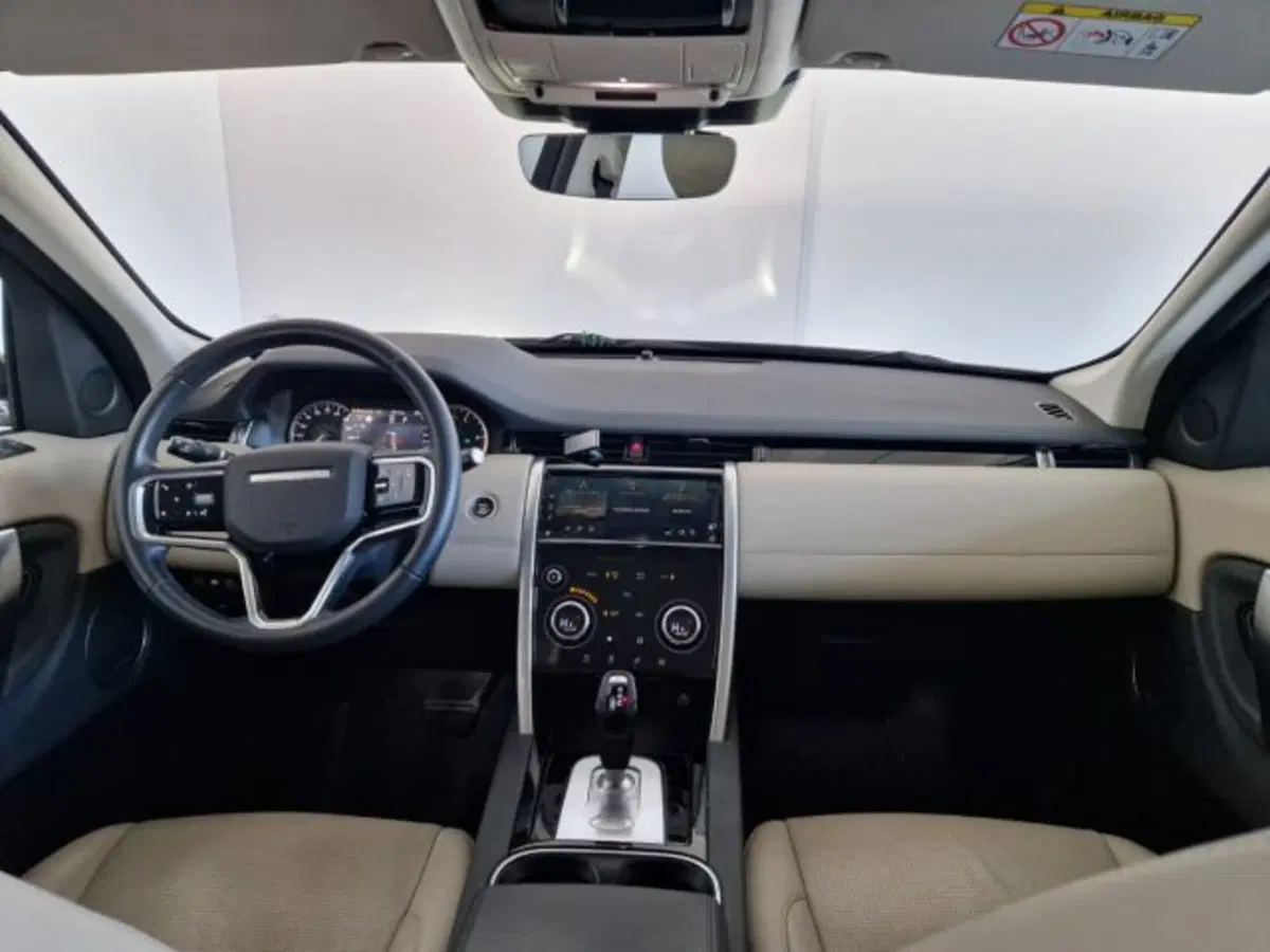 Land Rover Discovery Sport usata a Modena (4)