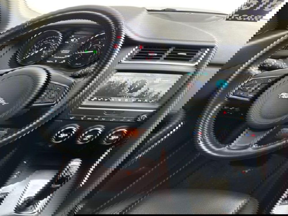 Jaguar E-Pace usata a Bologna (13)