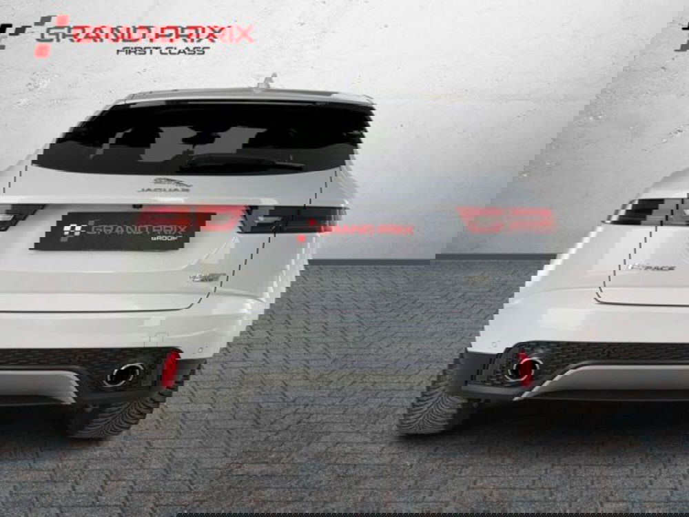 Jaguar E-Pace usata a Bologna (8)