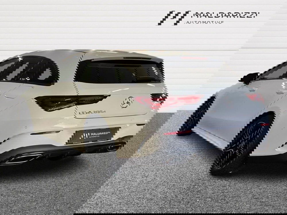 Mercedes-Benz CLA Shooting Brake usata a Barletta-Andria-Trani (4)