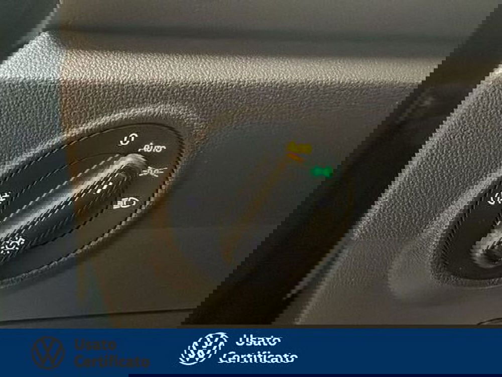 Volkswagen T-Roc usata a Vicenza (14)