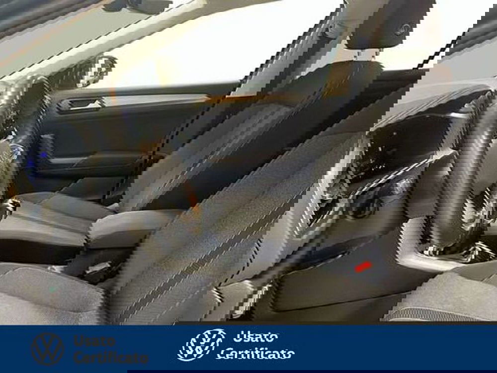 Volkswagen T-Roc usata a Vicenza (16)