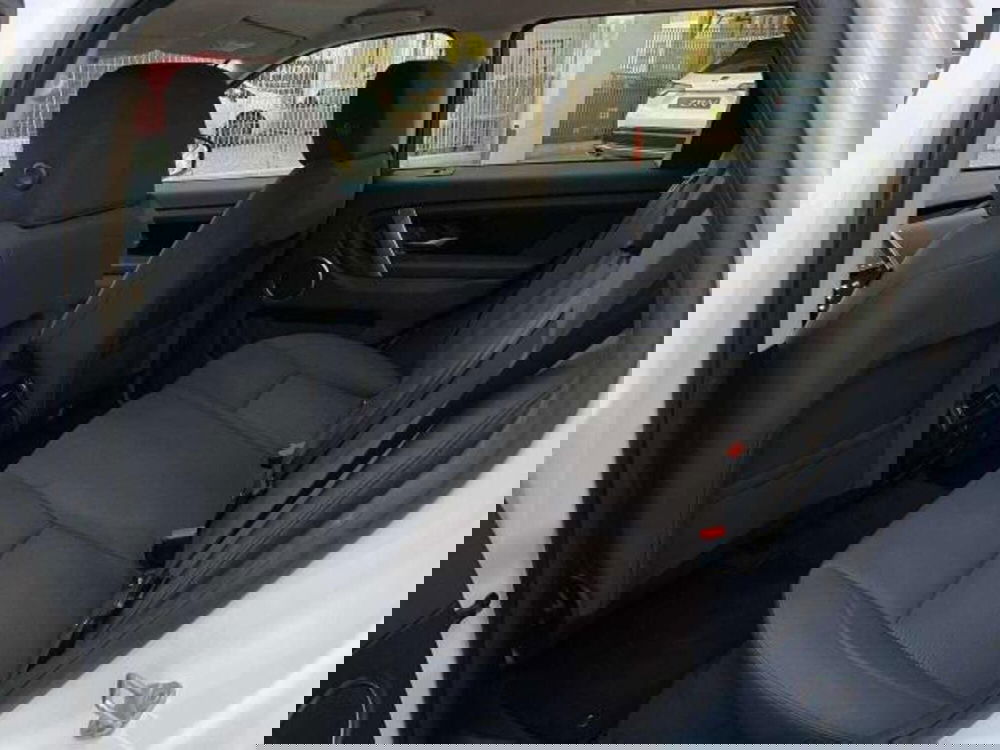 Land Rover Discovery Sport usata a Savona (11)