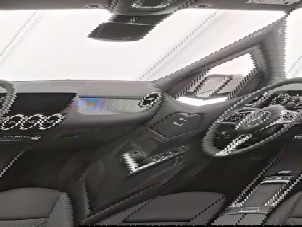 Mercedes-Benz Classe B usata a Milano (9)