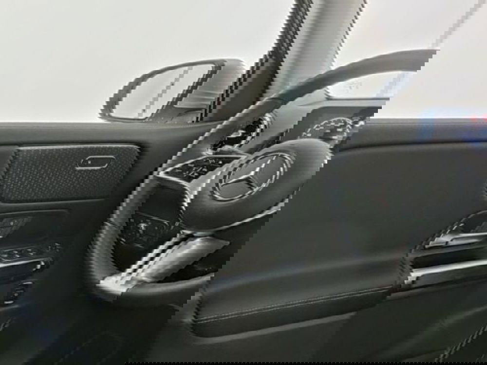 Mercedes-Benz GLB usata a Milano (8)