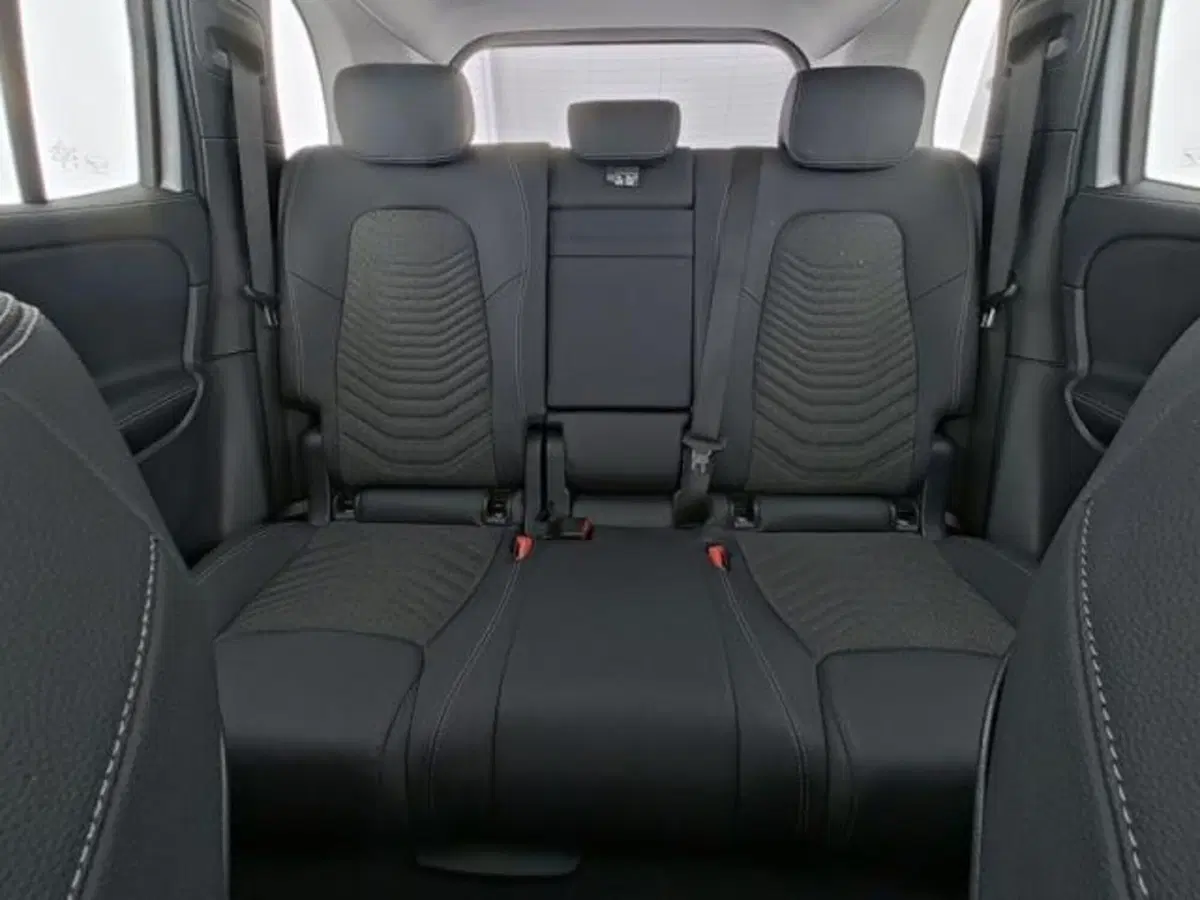 Mercedes-Benz GLB usata a Milano (9)