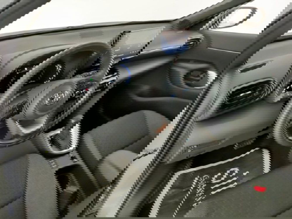 Toyota Yaris Cross usata a Teramo (13)