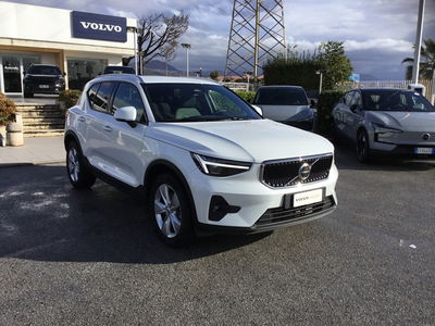 Volvo XC40 B3 automatico Core del 2025 usata a Napoli
