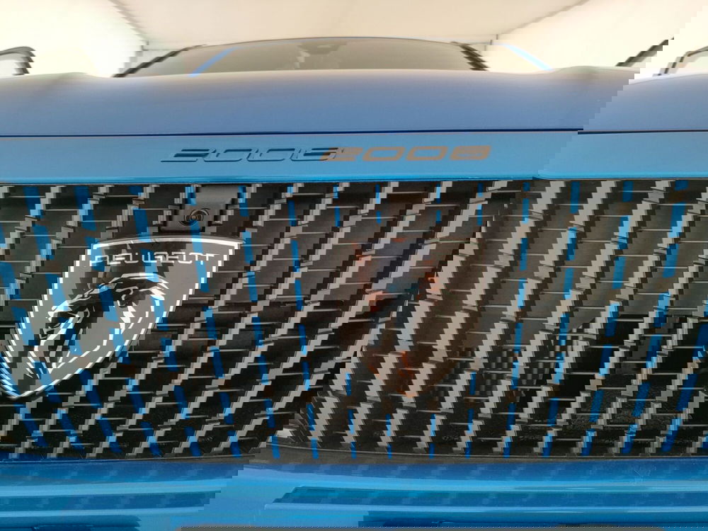 Peugeot 2008 nuova a Caserta (16)