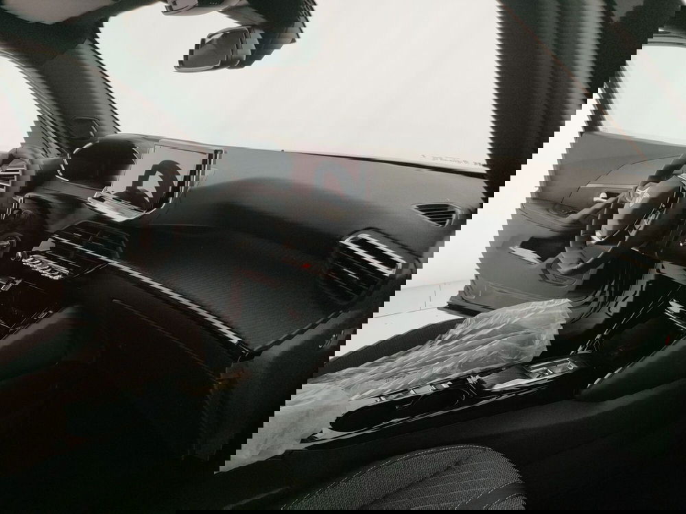 Peugeot 2008 nuova a Caserta (15)