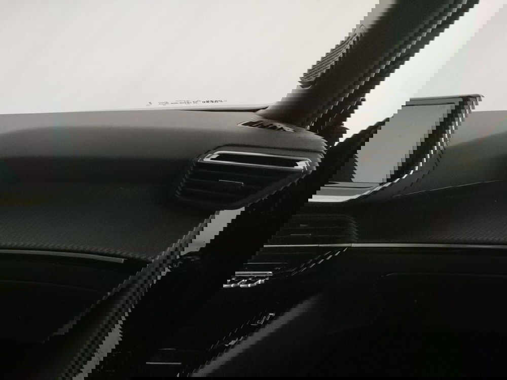 Peugeot 2008 nuova a Caserta (16)