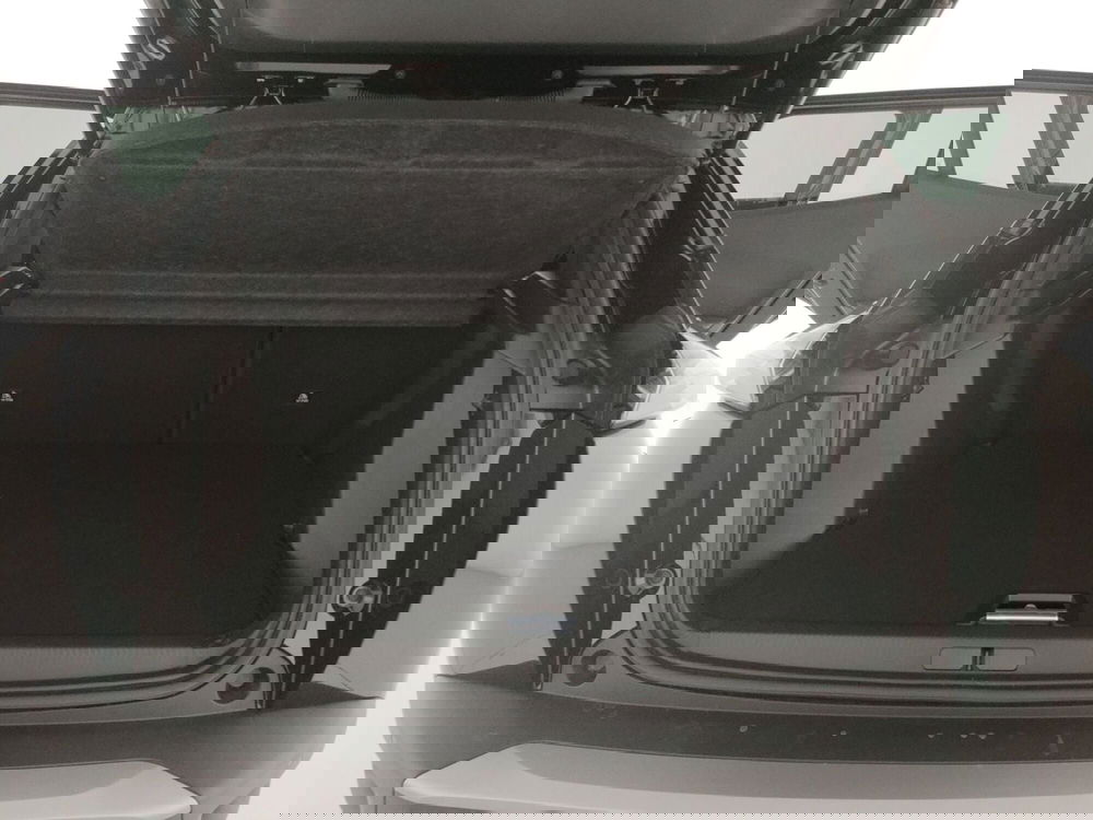 Peugeot 2008 nuova a Caserta (7)