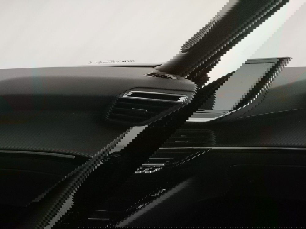 Peugeot 2008 nuova a Caserta (16)