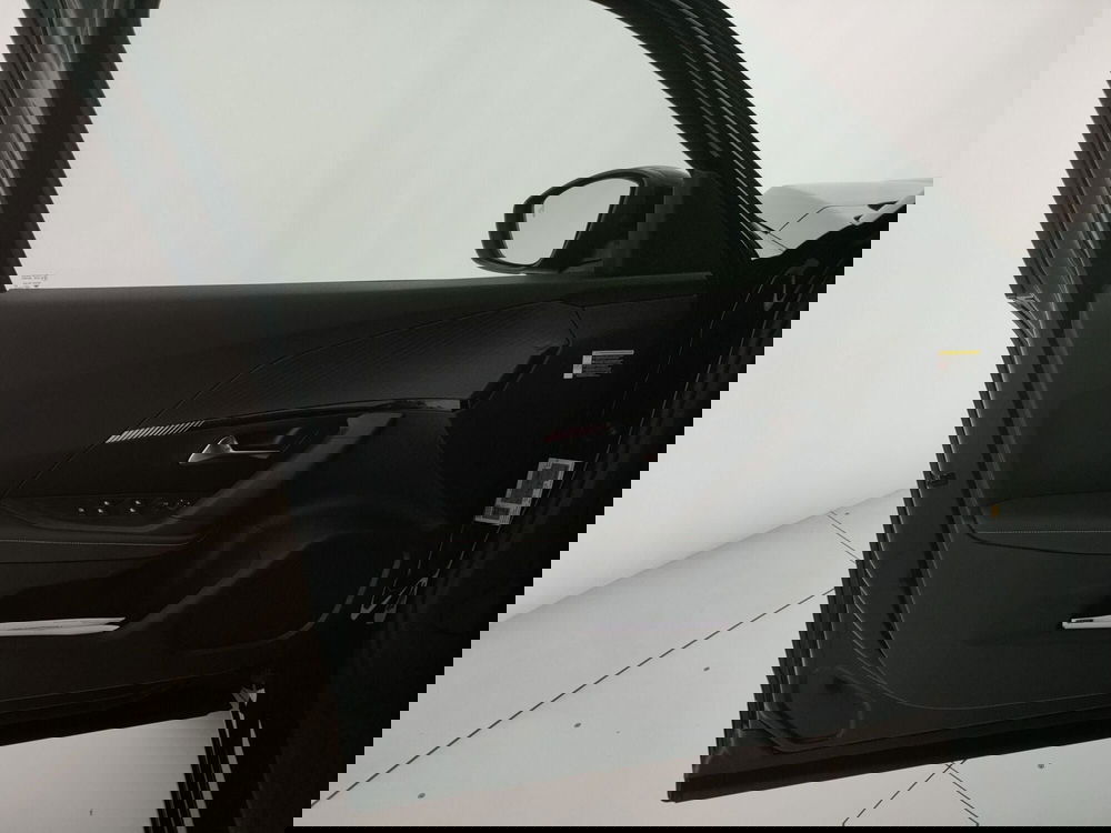 Peugeot 2008 nuova a Caserta (17)