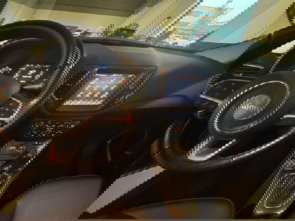 Jeep Compass usata a Milano (15)