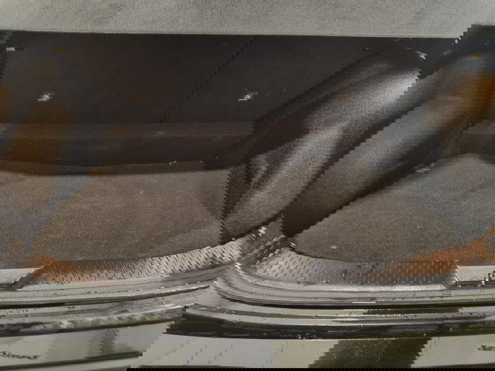 Nissan Qashqai usata a Milano (10)