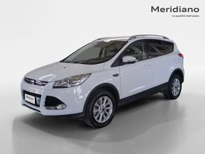 Ford Kuga 2.0 TDCI 150 CV S&amp;S 4WD Titanium del 2016 usata a Favara