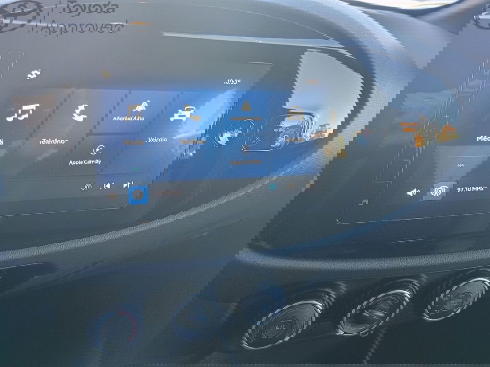 Toyota Aygo X nuova a Reggio Calabria (10)