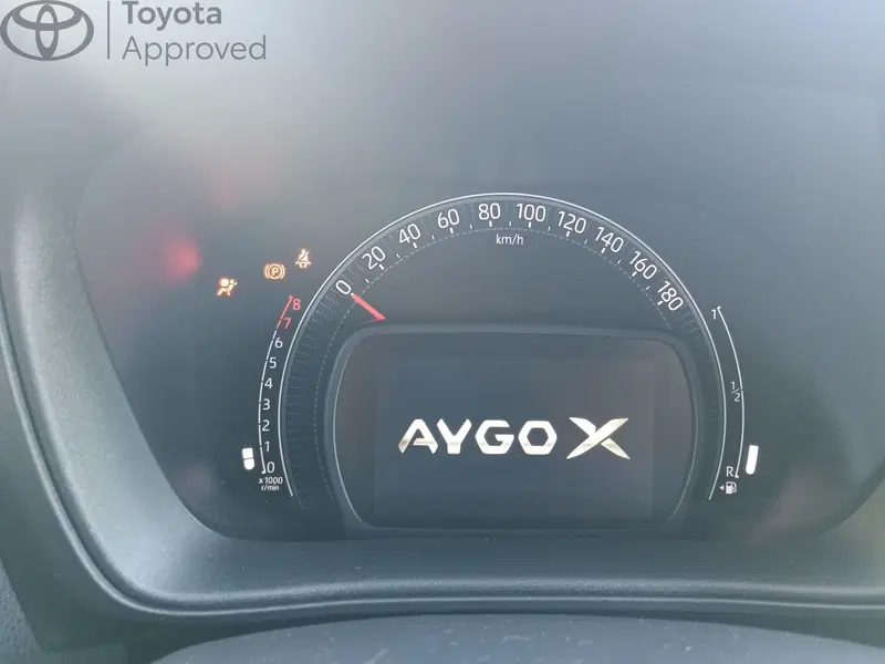 Toyota Aygo X nuova a Reggio Calabria (12)
