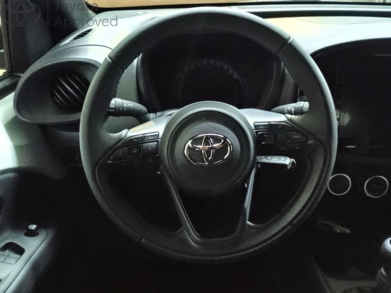 Toyota Aygo X nuova a Reggio Calabria (5)