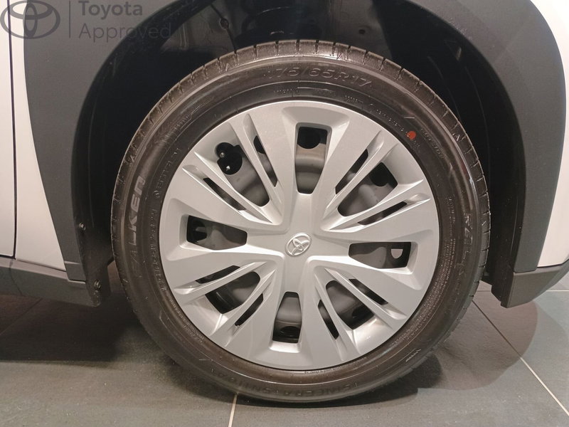 Toyota Aygo X nuova a Reggio Calabria (9)