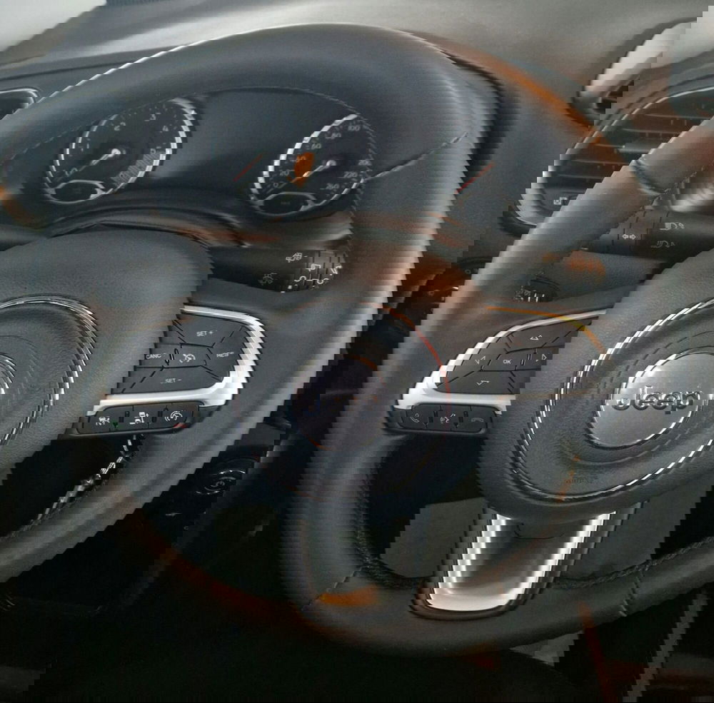 Jeep Renegade usata a Terni (12)