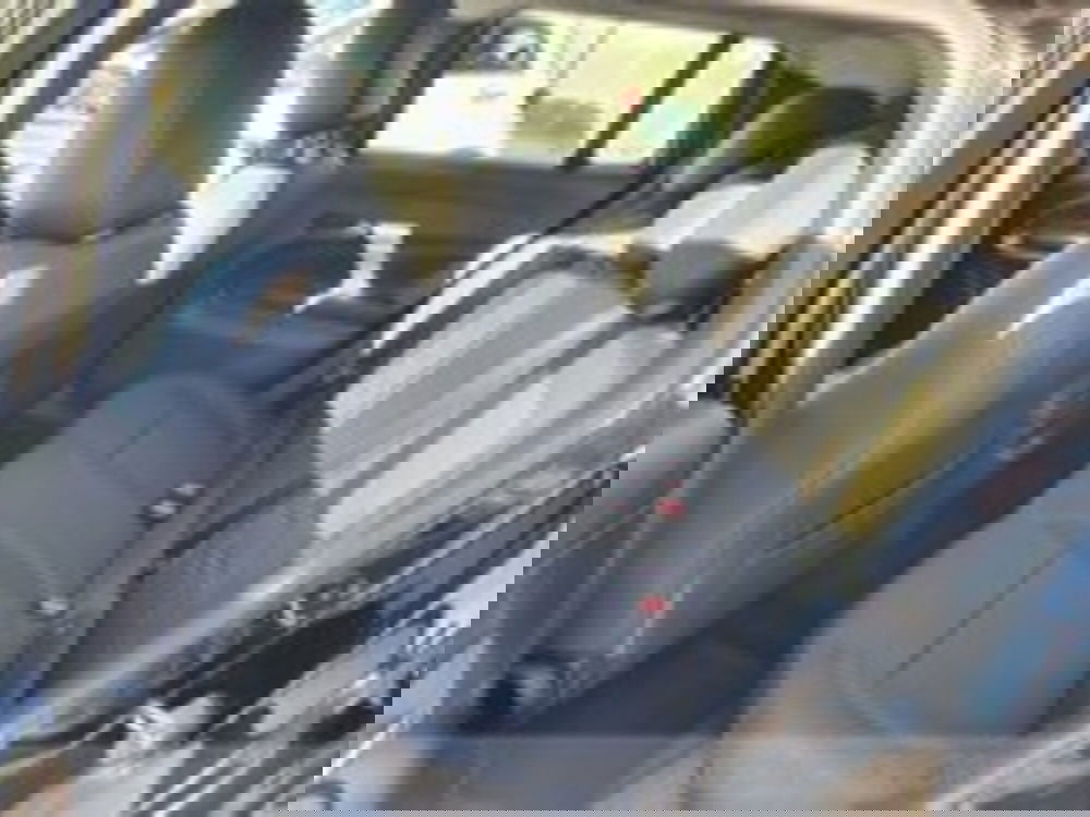 Jeep Avenger usata a Udine (13)