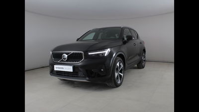 Volvo XC40 2.0 b3 Core auto del 2025 usata a Palermo
