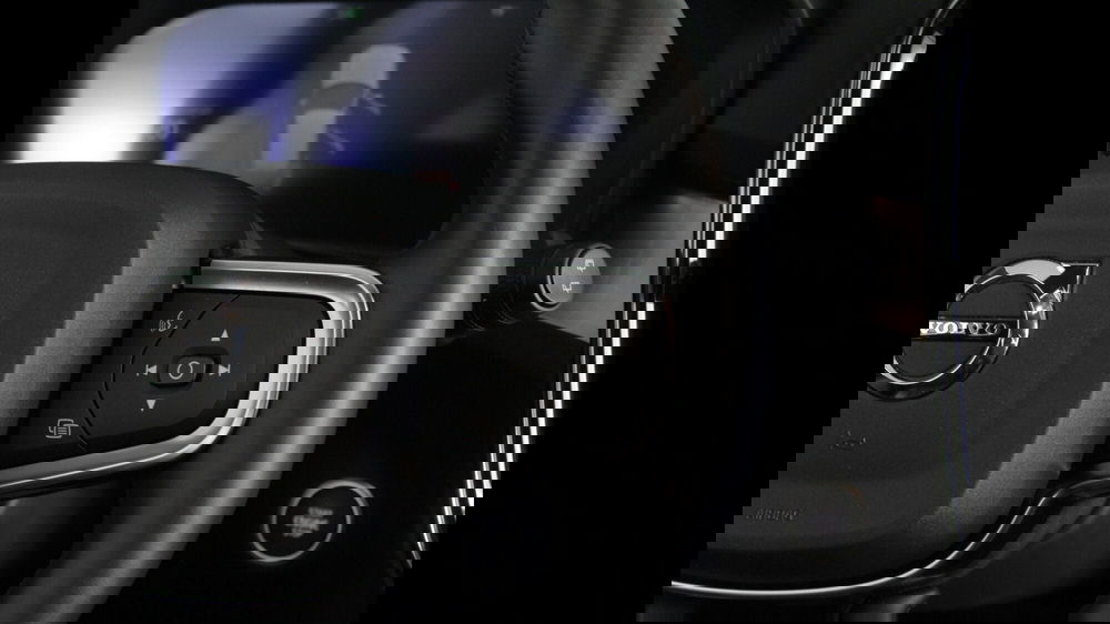 Volvo XC40 usata a Palermo (8)