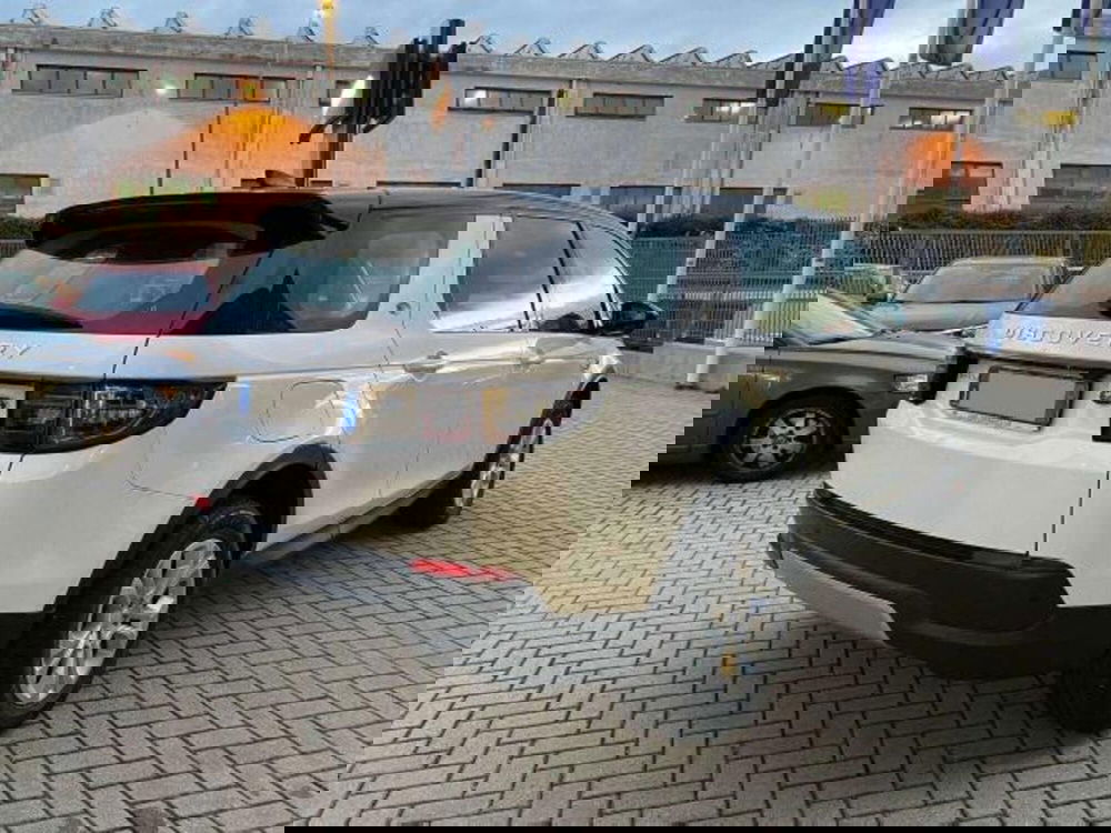Land Rover Discovery Sport usata a Savona (4)