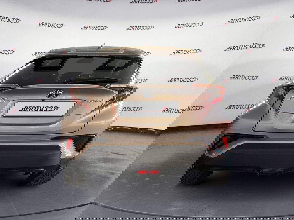Toyota Toyota C-HR usata a Verona (5)