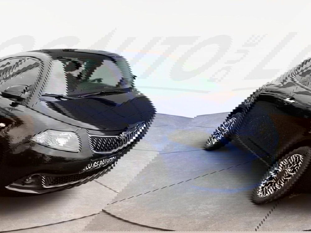 Lancia Ypsilon usata a Torino (3)