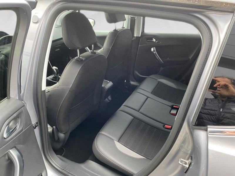 Peugeot 2008 usata a Torino (7)