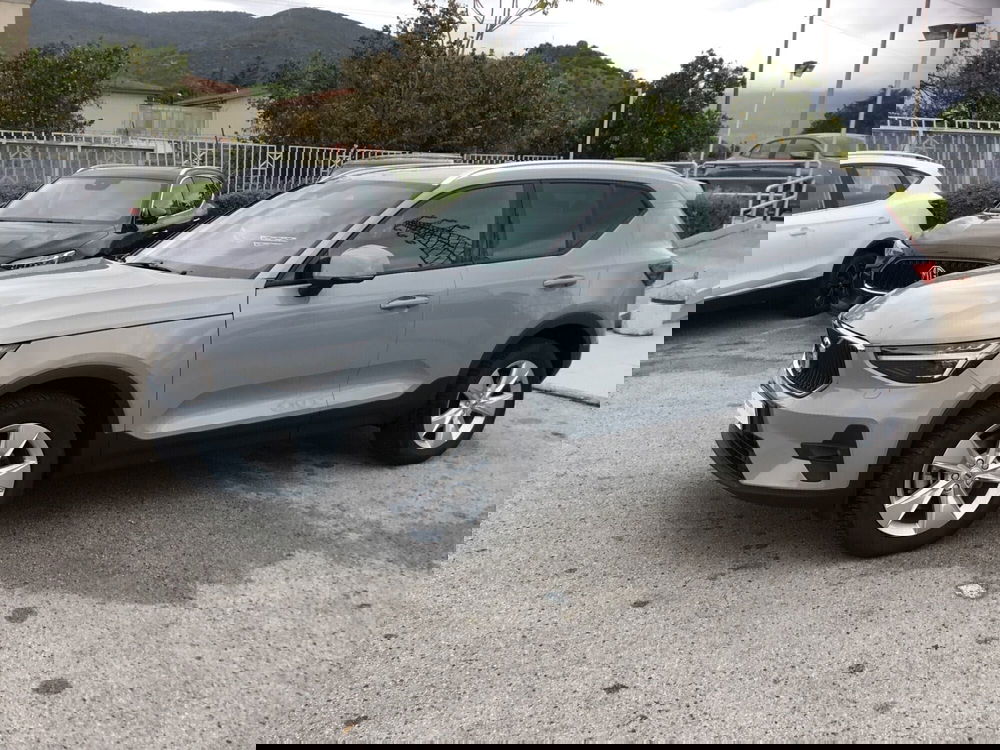 Volvo XC40 usata a Napoli (3)