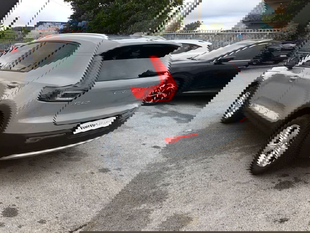 Volvo XC40 usata a Napoli (2)