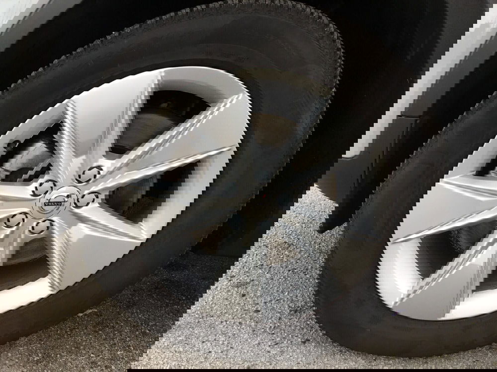 Volvo XC40 usata a Napoli (9)