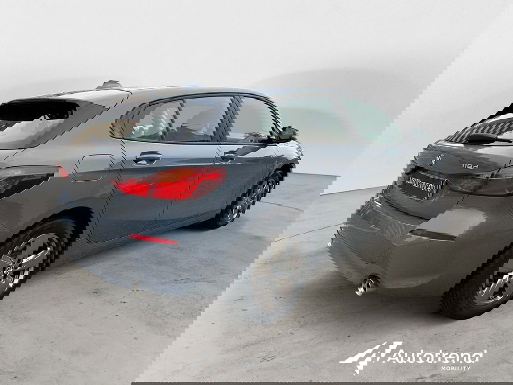 BMW Serie 1 5p. usata a Bari (2)