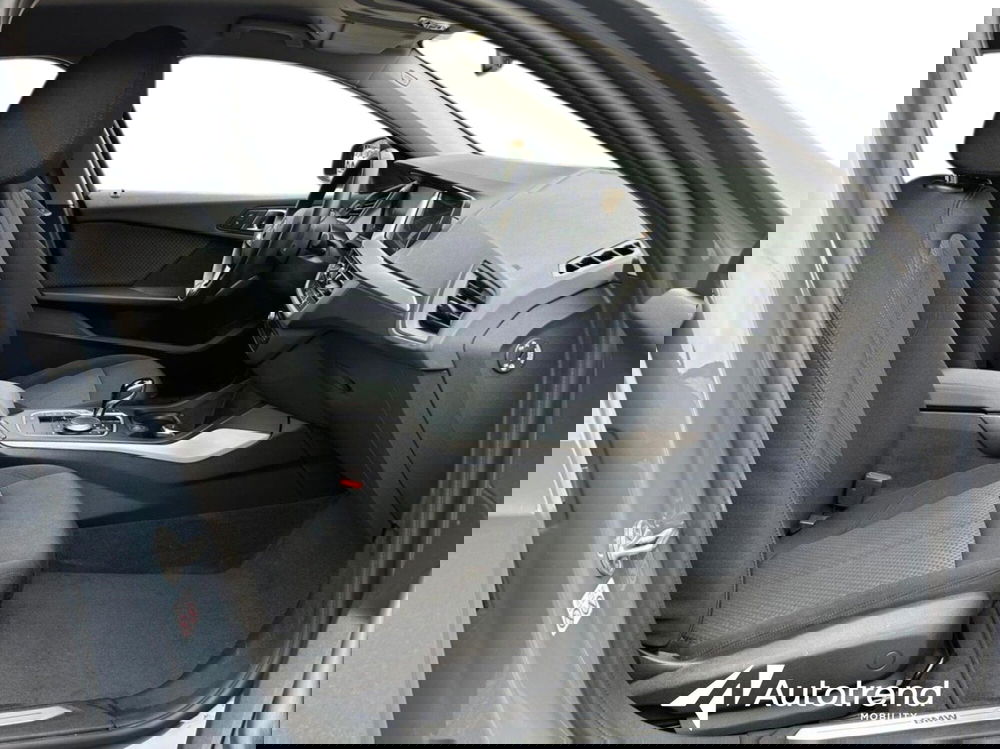 BMW Serie 1 5p. usata a Bari (7)