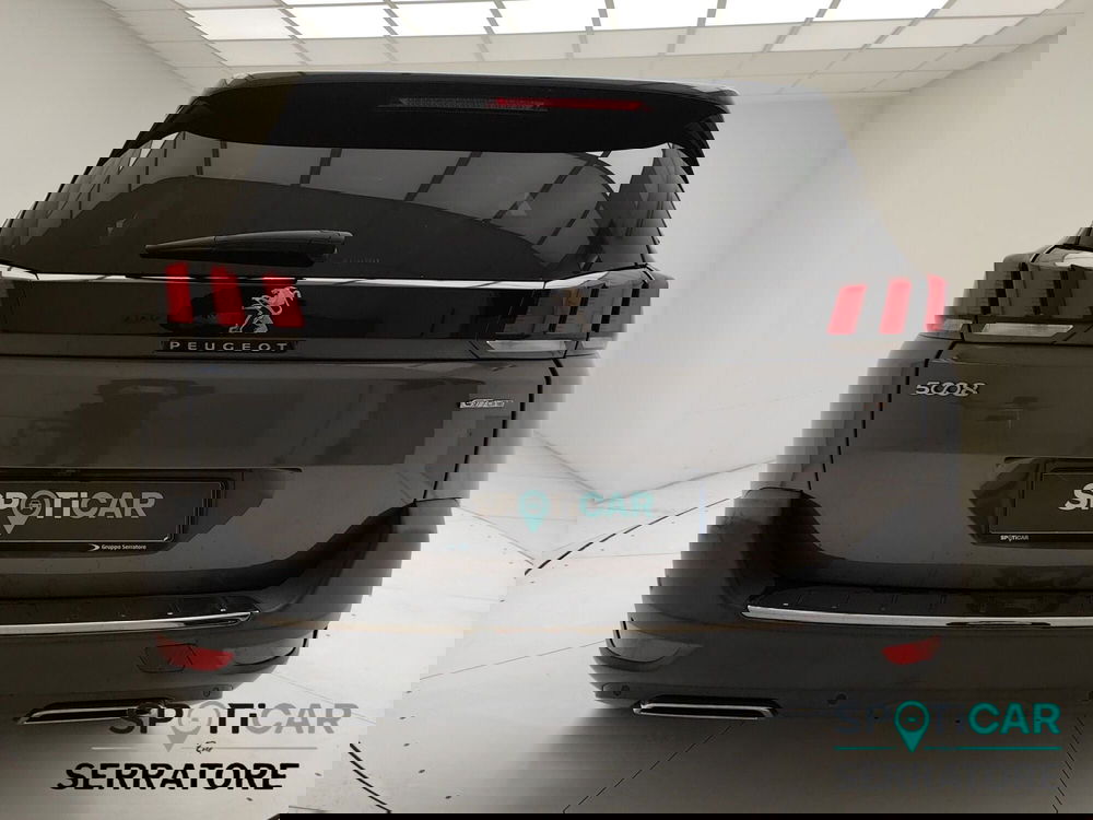 Peugeot 5008 usata a Como (5)